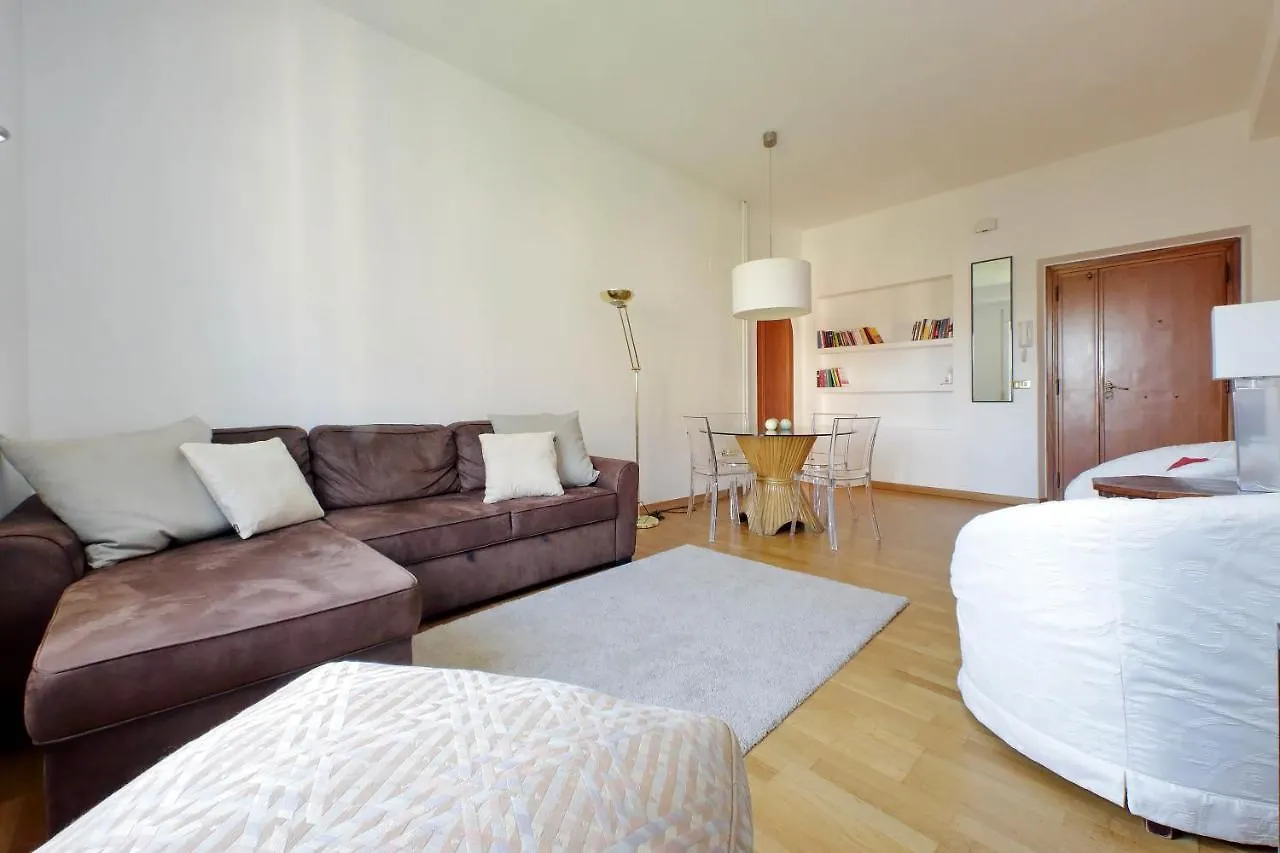 Ych-Confortevole Appartamento Vicino Ponte Milvio Roma